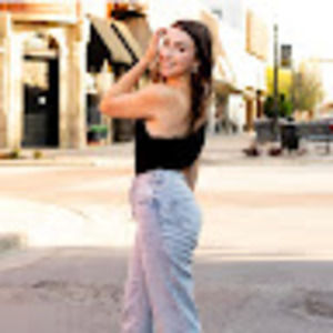 Meet your Posher, Lauryn